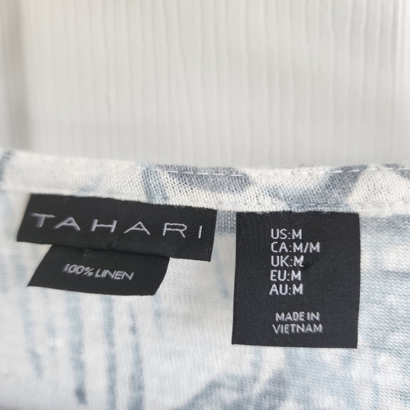 Tahari 100% LINEN Floral Blue and White Women's Top TSHIRT - Picture 3 of 3